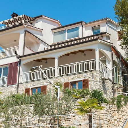 Luxury 1 Bedroom Apartment In Rabac Dış mekan fotoğraf