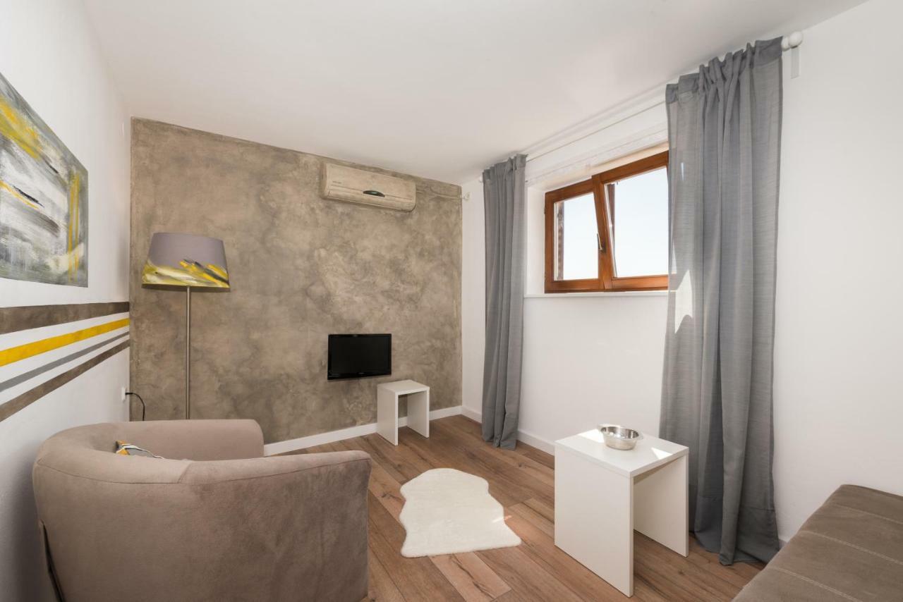 Luxury 1 Bedroom Apartment In Rabac Dış mekan fotoğraf