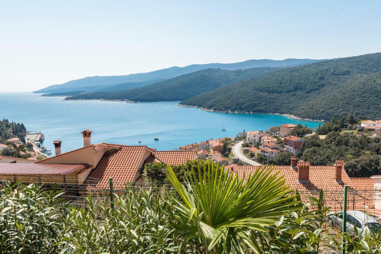Luxury 1 Bedroom Apartment In Rabac Dış mekan fotoğraf